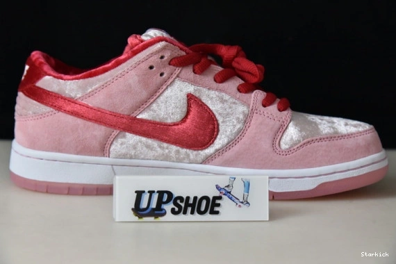 Skateboards SB Low CT2552-800 Nike  Dunk StrangeLove 0111